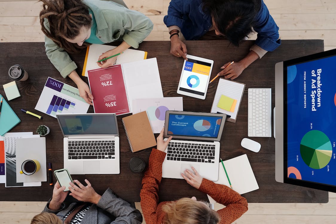 10-Digital-Marketing-Apps-for-New-Digital-Marketers-inside